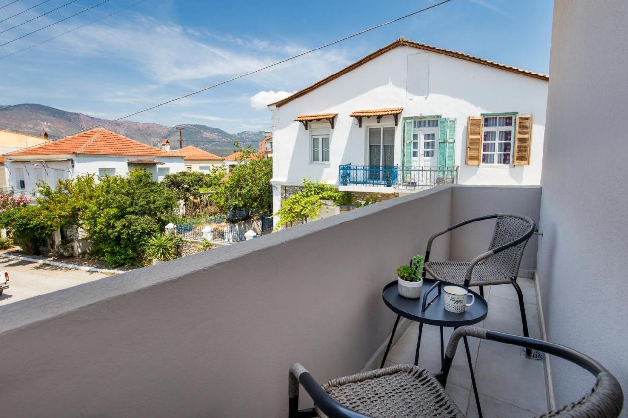 Le Vieux Quartier Apartment Лименария Екстериор снимка