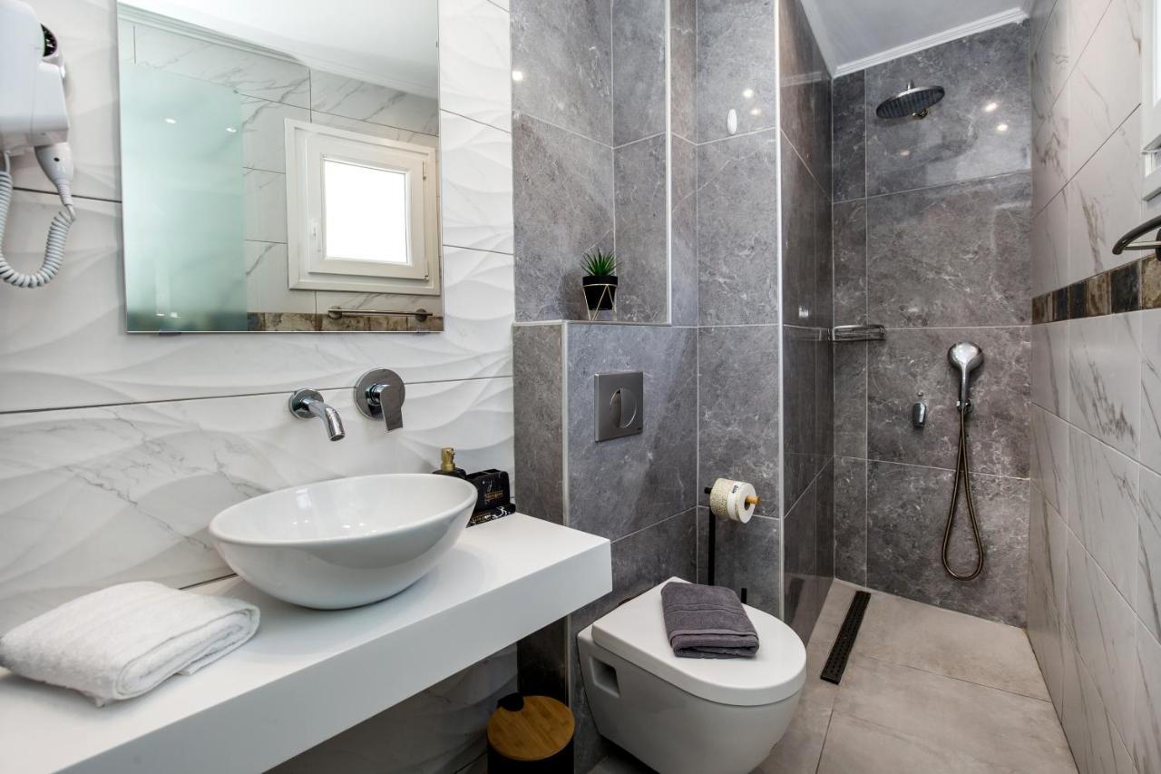 Le Vieux Quartier Apartment Лименария Екстериор снимка