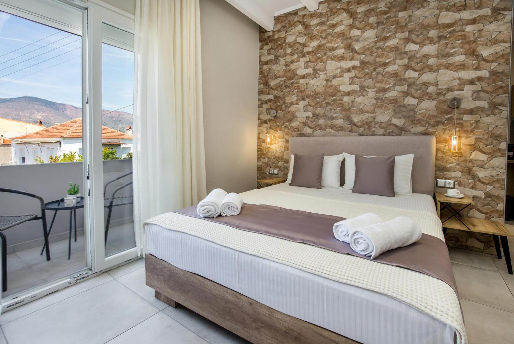 Le Vieux Quartier Apartment Лименария Екстериор снимка